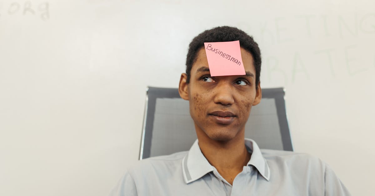 How to Track and Improve Branded vs Non-Branded Organic Traffic Ratios