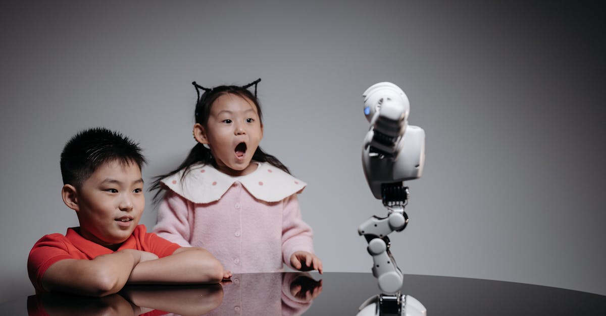 China's Chatbot Sector Sees Increased Customer Engagement with Freebies