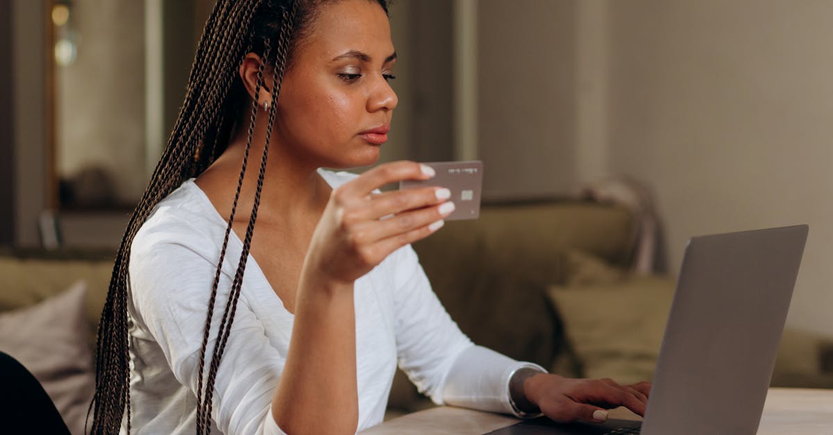 Transforming E-Commerce Checkout: The Role of Advanced Attribution Models